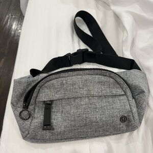 Lululemon belt bag